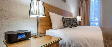 COMFORT INN COACH AND BUSHMANS - Accommodation Burleigh 3