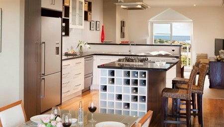 Quality Suites Deep Blue - Accommodation Burleigh 4