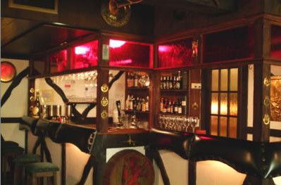 Ascot Motor Inn - Accommodation Burleigh 3