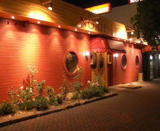 Comfort Inn Noahs In The Valley - Accommodation Burleigh 1