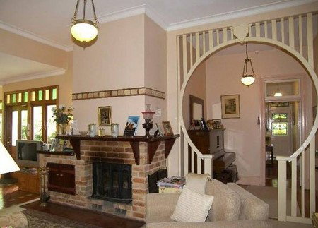 Llandrindod B And B - Accommodation Burleigh 1