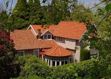 Llandrindod B And B - Accommodation Burleigh 2
