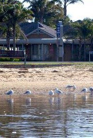 Best Western Coastal Waters Motor Inn - Accommodation Burleigh 2