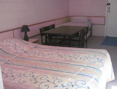 Copper Lantern Motel - Accommodation Burleigh 2