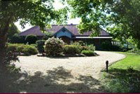 Monticello Countryhouse - Accommodation Burleigh 0