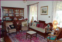 Monticello Countryhouse - Accommodation Burleigh 3