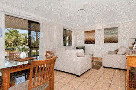 Cayman Quays - Accommodation Burleigh 2