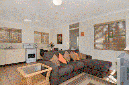 Cayman Quays - Accommodation Burleigh 5