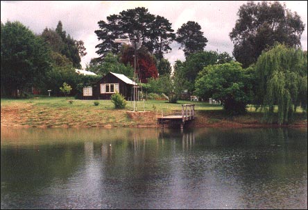 Tathra Hill Top Retreat - Accommodation Burleigh 0