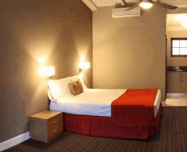 Rose And Crown Hotel - Accommodation Burleigh 0