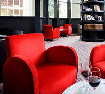 Pacific International Suites Parramatta - Accommodation Burleigh 1