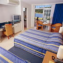 Clan Lakeside Lodge - Accommodation Burleigh 5