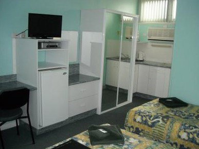 The Tree Motel - Accommodation Burleigh 3