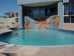 Beachfront Towers - Accommodation Burleigh 1