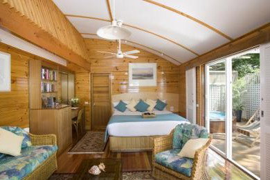 Kims Beach Hideaway - Accommodation Burleigh 3