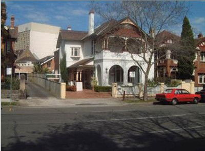  Accommodation Burleigh