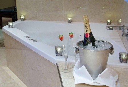 Quality Hotel Powerhouse - Accommodation Burleigh 4