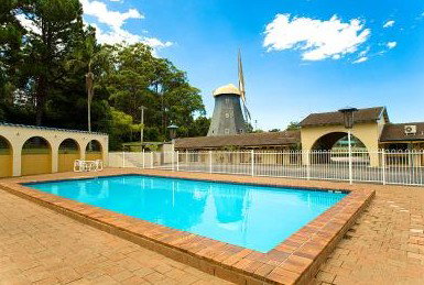 Comfort Inn Big Windmill - Accommodation Burleigh 3