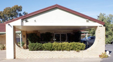 Burke And Wills Moree Motor Inn - Accommodation Burleigh 0