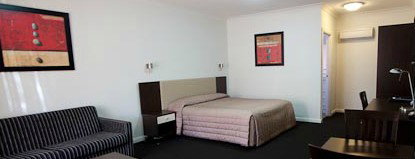 Charles Sturt Motor Inn - Accommodation Burleigh 0