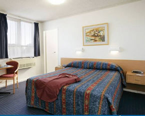 BizMOTEL - Accommodation Burleigh 1