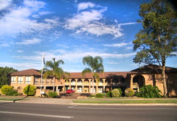 Cumberland Motor Inn - Accommodation Burleigh 0