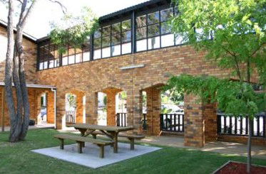 Maclin Lodge Motel - Accommodation Burleigh 1