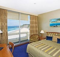 Quality Hotel Noahs on the Beach - Accommodation Burleigh