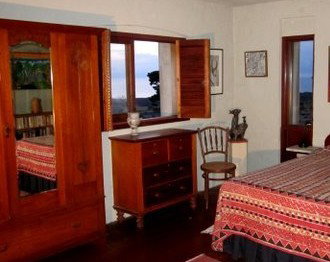 The Priory - Accommodation Burleigh 5