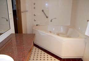 Queensgate Motel - Accommodation Burleigh 1