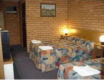 Royal Palms Motor Inn - Accommodation Burleigh 0