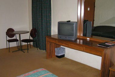Seaton Arms Motor Inn - Accommodation Burleigh 1