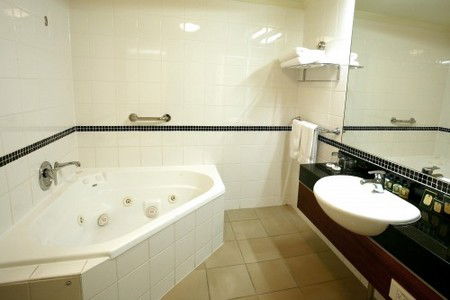 Lasseters Hotel Casino - Accommodation Burleigh 3