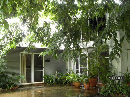 Rum Jungle Bungalows - Accommodation Burleigh 0