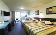 Hyde Park Inn - Accommodation Burleigh 1