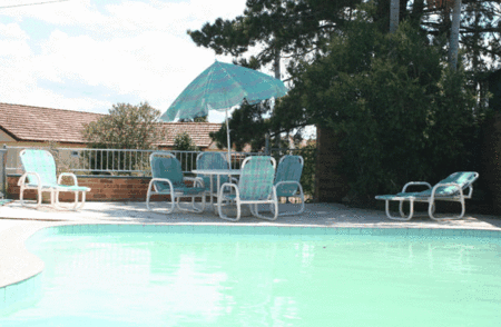 Riverview Motor Inn - Accommodation Burleigh 4