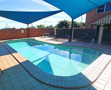 Cotswold Motor Inn - Accommodation Burleigh 0
