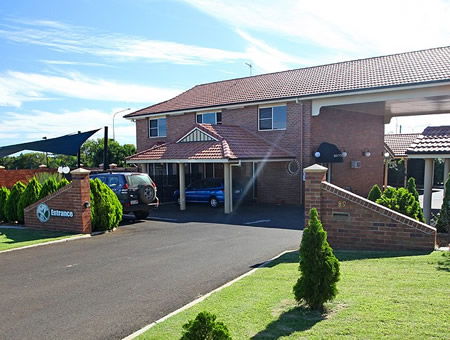 Cotswold Motor Inn - Accommodation Burleigh 1