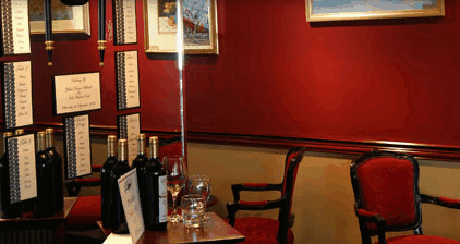 Quality Hotel Burke & Wills - Accommodation Burleigh 1