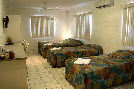 Barrier Reef Motel - Accommodation Burleigh 0