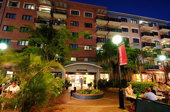 Central Brunswick Apartment Hotel - Accommodation Burleigh 0