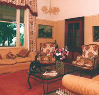Cotehele - Accommodation Burleigh