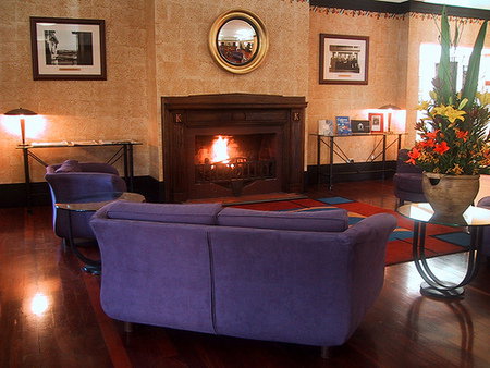 Hotel Kurrajong - Accommodation Burleigh 0