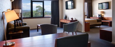 Arkaba Hotel Motel - Accommodation Burleigh 1