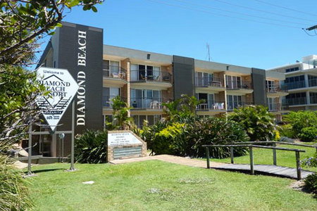 Diamond Beach Resort - Accommodation Burleigh 0
