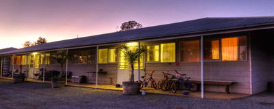 Merna Mora Holiday Units - Accommodation Burleigh 0