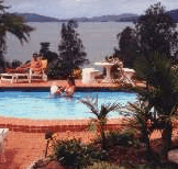 Galway Downs Lakeside Country House - Accommodation Burleigh