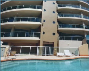 Sails Apartments - Accommodation Burleigh 6