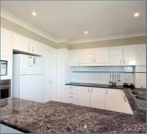 Sails Apartments - Accommodation Burleigh 10