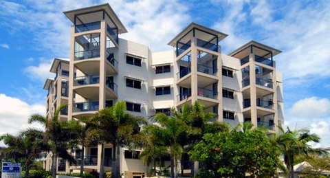Raffles Mooloolaba - Accommodation Burleigh 0